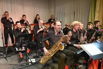 Große Fete: Klingenthal und Kraslice feiern ihre Städtepartnerschaft - Die Brass Socks sind beim Stadtfest mit dabei. Sie sorgen am Sonntagnachmittag für Stimmung.