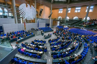 Diätenerhöhung im Bundestag soll in diesem Jahr ausfallen - Die 630 Bundestagsabgeordneten erhalten in diesem Jahr nicht mehr Geld