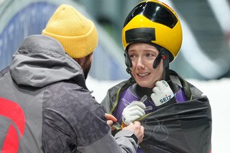 Gefährliche Geschwindigkeit: Der Schmerz hinter dem Erfolg im Skeleton - Geschafft: Silber bei Olympia für Susanne Kreher. „Vor Ort konnte ich es überhaupt nicht realisieren.“ Foto: Michael Kappeler/dpa