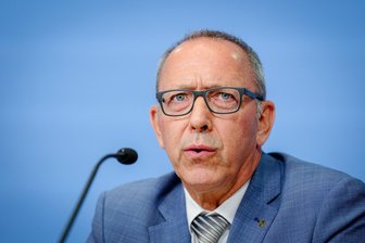 Reform beim Verfassungsschutz, aber anders: Wie Sachsens AfD auf eine Idee der Kretschmer-Koalition reagiert - Jörg Urban steht als Nachfolger von Frauke Petry seit gut acht Jahren an der Spitze der sächsischen AfD und ihrer Landtagsfraktion.