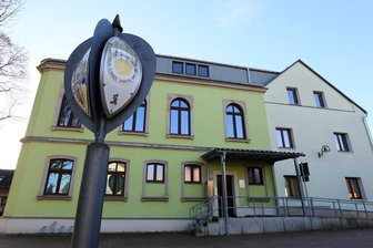 Richtungswahl in Fraureuth: 770 Briefwähler haben schon abgestimmt - Auch in der Gemeindeverwaltung wurde für Sonntag ein Wahllokal eingerichtet.