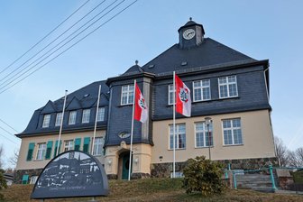 Termin für Bürgermeisterwahl in Callenberg steht fest - Nächstes Jahr steht die Entscheidung über den künftigen Chef im Rathaus Falken an.