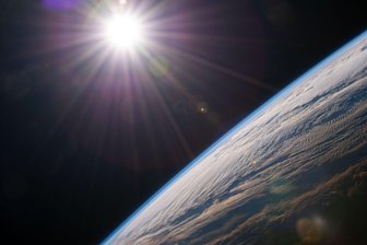 Was wir aus dem Zwischenfall auf der ISS lernen können - Die Internationale Raumstation kreist hier über der kanadischen Provinz Quebec.