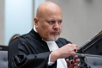 Weltstrafgericht suspendiert Chefankläger - Eine endgültige Entscheidung über eine mögliche Amtsenthebung Khans sollen die Vertragsstaaten auf einer Sondersitzung treffen.